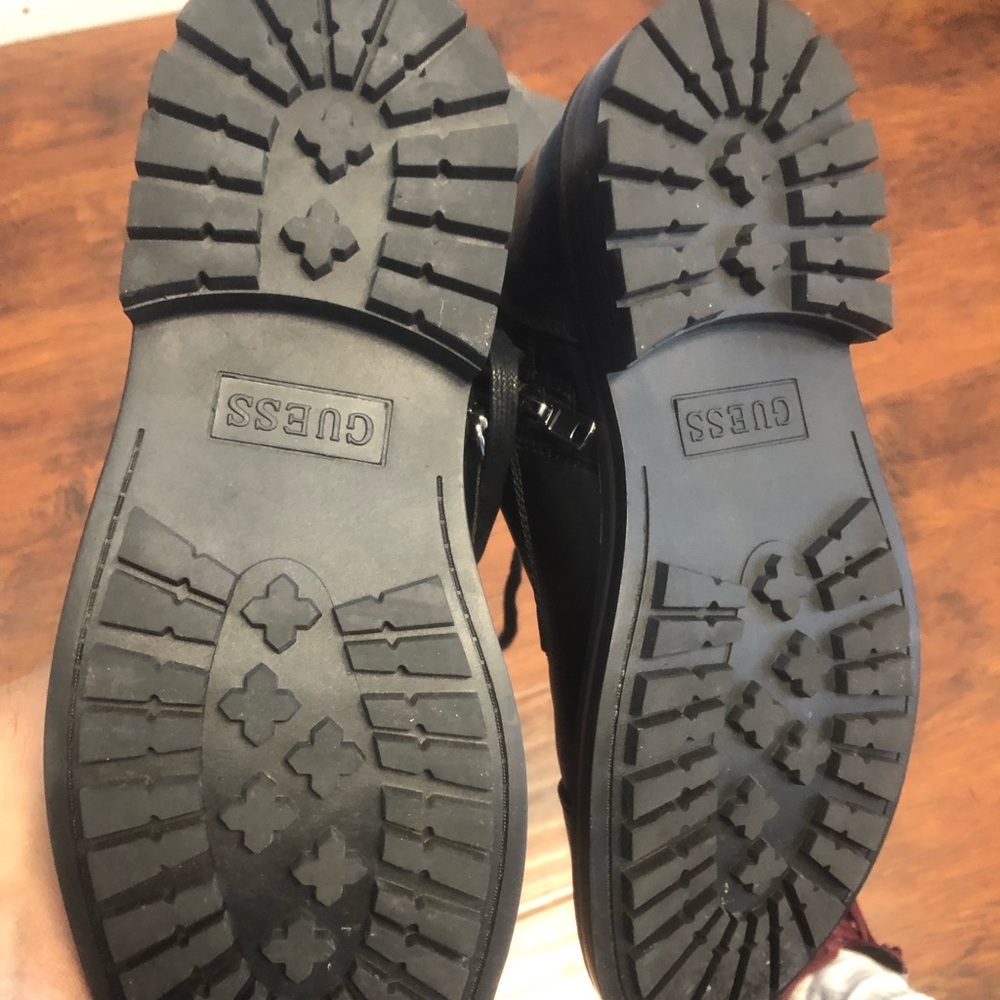 Boots - Picture 5 of 8